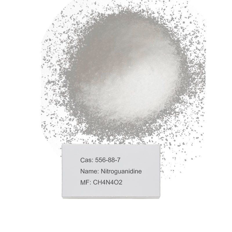Dược phẩm Nitroguanidine Powder CAS 556-88-7 239 ° C Điểm nóng chảy