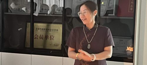 tin tức công ty mới nhất về Wuxi-High-Mountain Lễ kỷ niệm sinh nhật đặc biệt trong nhóm hoạt động của chúng tôi