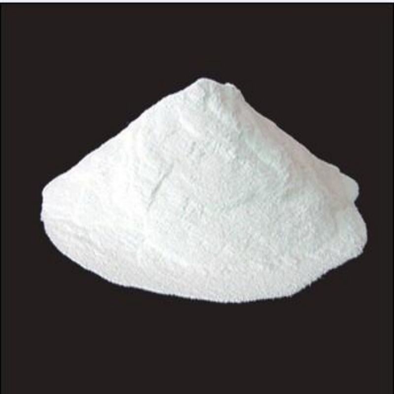 IceGuard Calcium Chloride Ice Melt hiệu quả làm tan băng cho vỉa hè, đường lái xe và đường bộ.