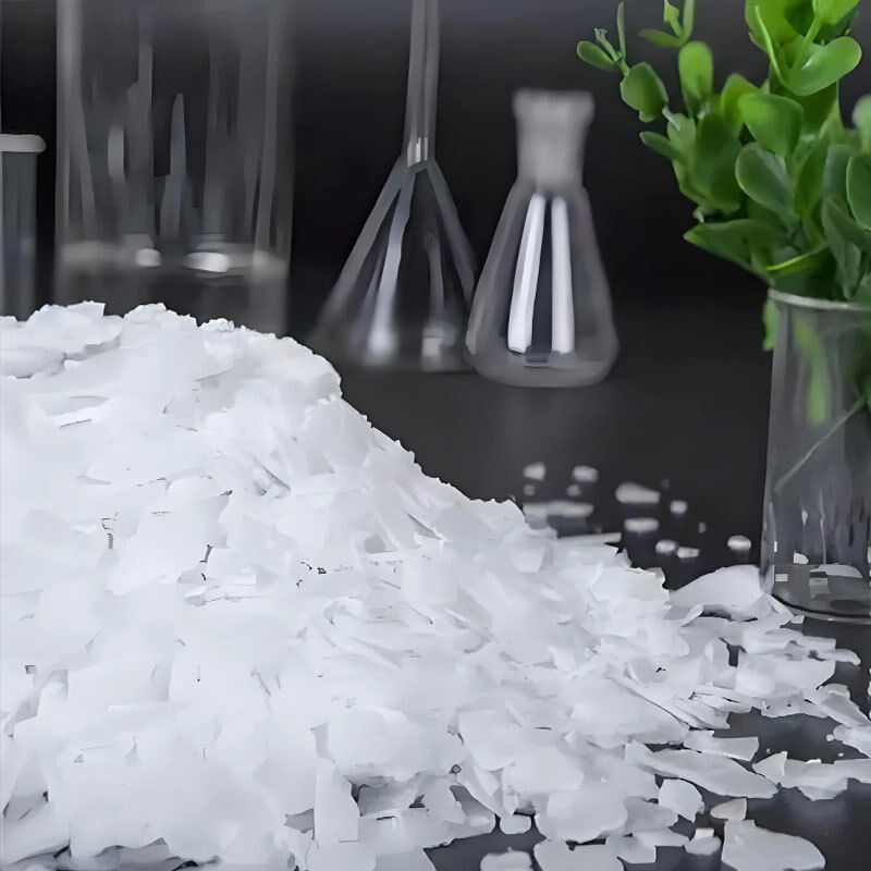 1310-73-2 Natri Hydroxide Caustic Soda Flakes Ngọc trai 99% NaOH Caustic Soda Flakes